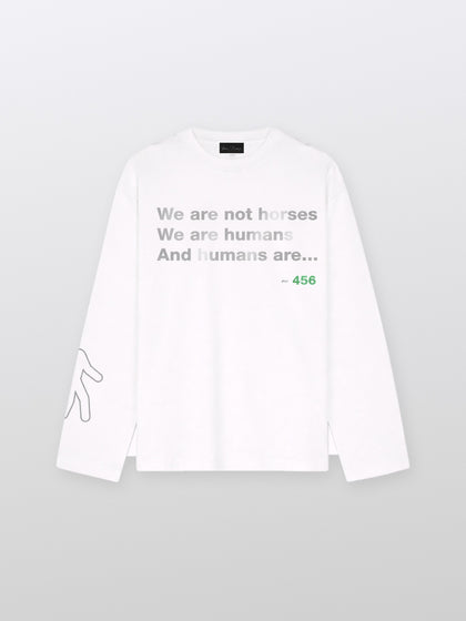Player 456 Quote Longsleeve – front